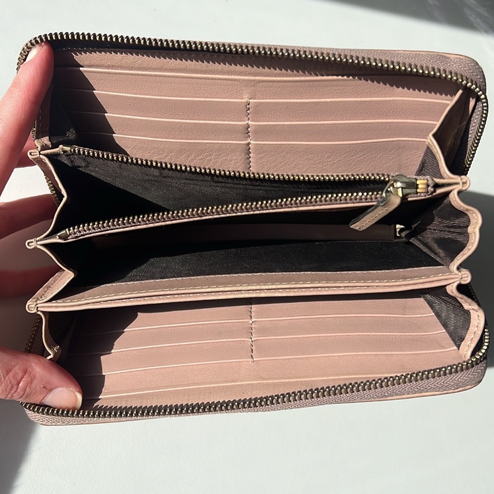 Authentic Gucci Guccissima Large Blush Pink Nude Zip Around Continental Wallet - Picture 12 of 17